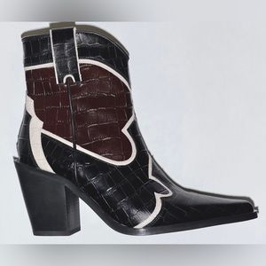 Zara Leather Heeled Cowboy Boots